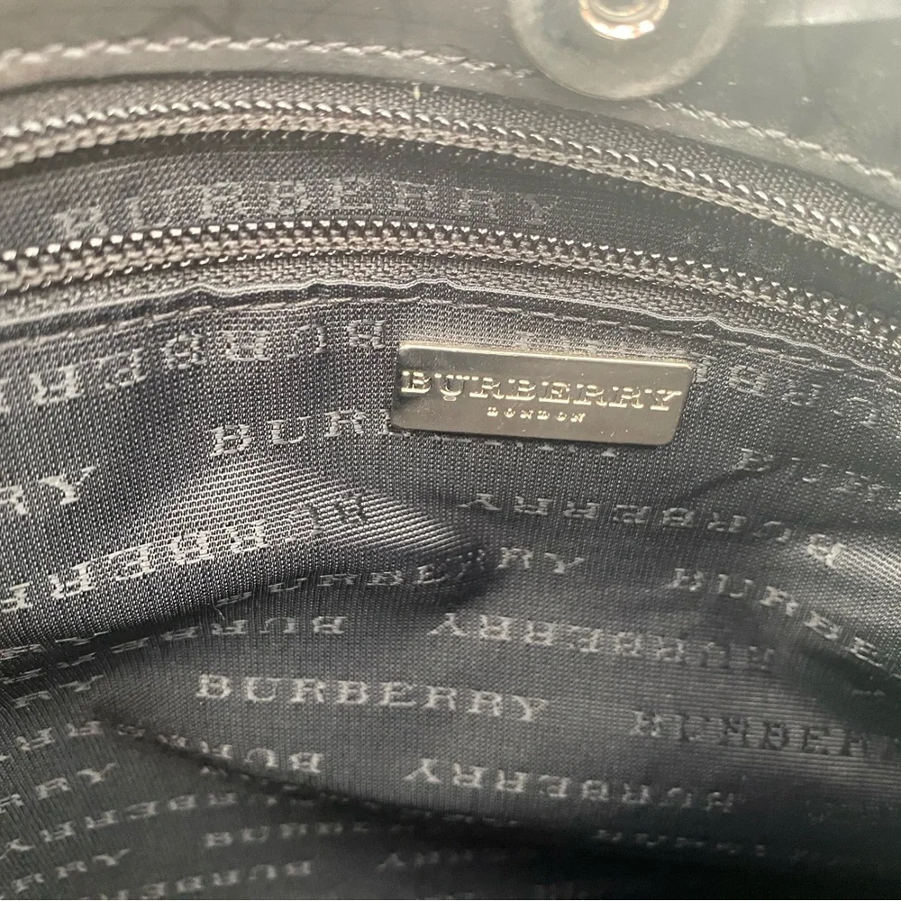 Burberry Beige Checked Bag - Picture 4 of 4